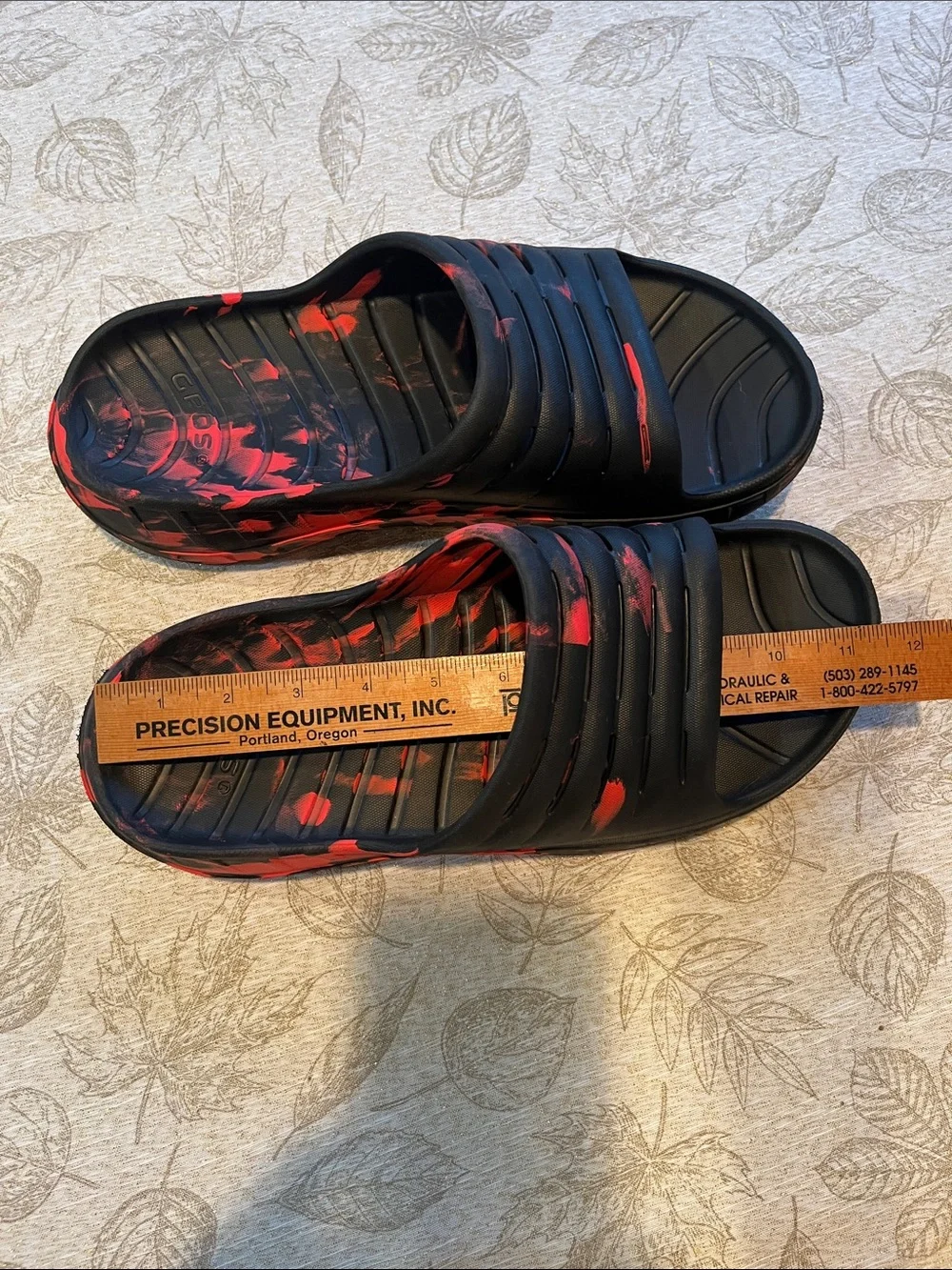 GPOS Black Slide Sandals with Red Splash Details